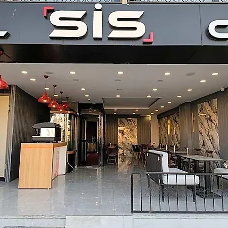 فندق Sis